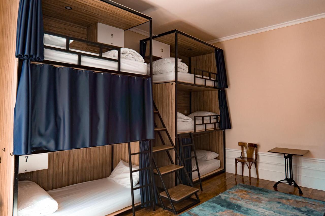 Rosalma Hostel ポルト エクステリア 写真