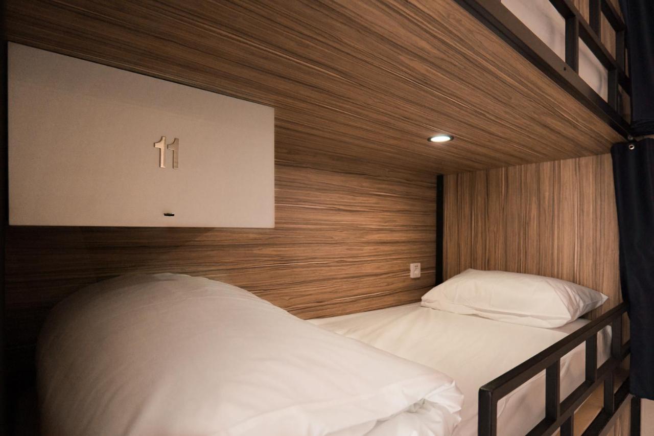 Rosalma Hostel ポルト エクステリア 写真