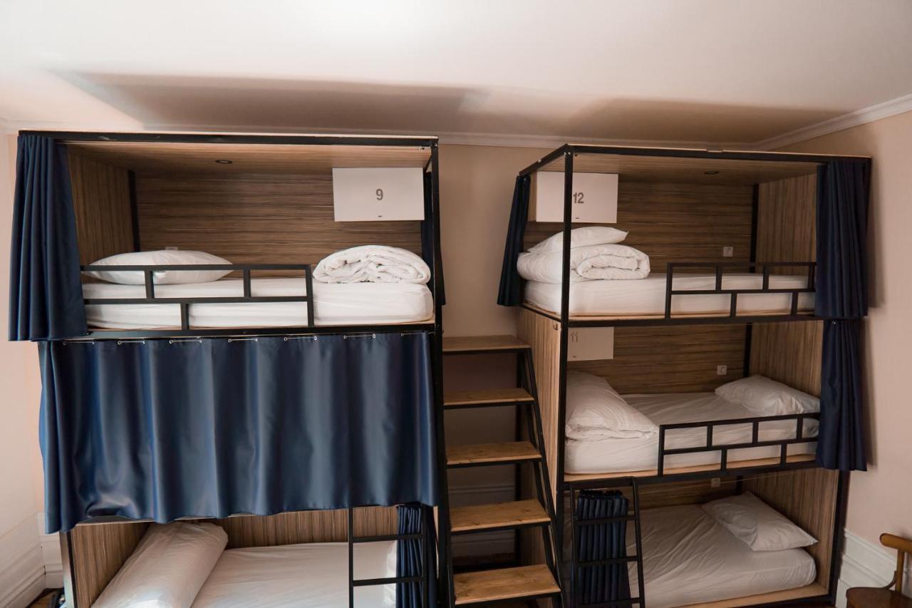 Rosalma Hostel ポルト エクステリア 写真