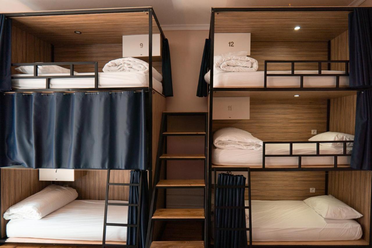 Rosalma Hostel ポルト エクステリア 写真