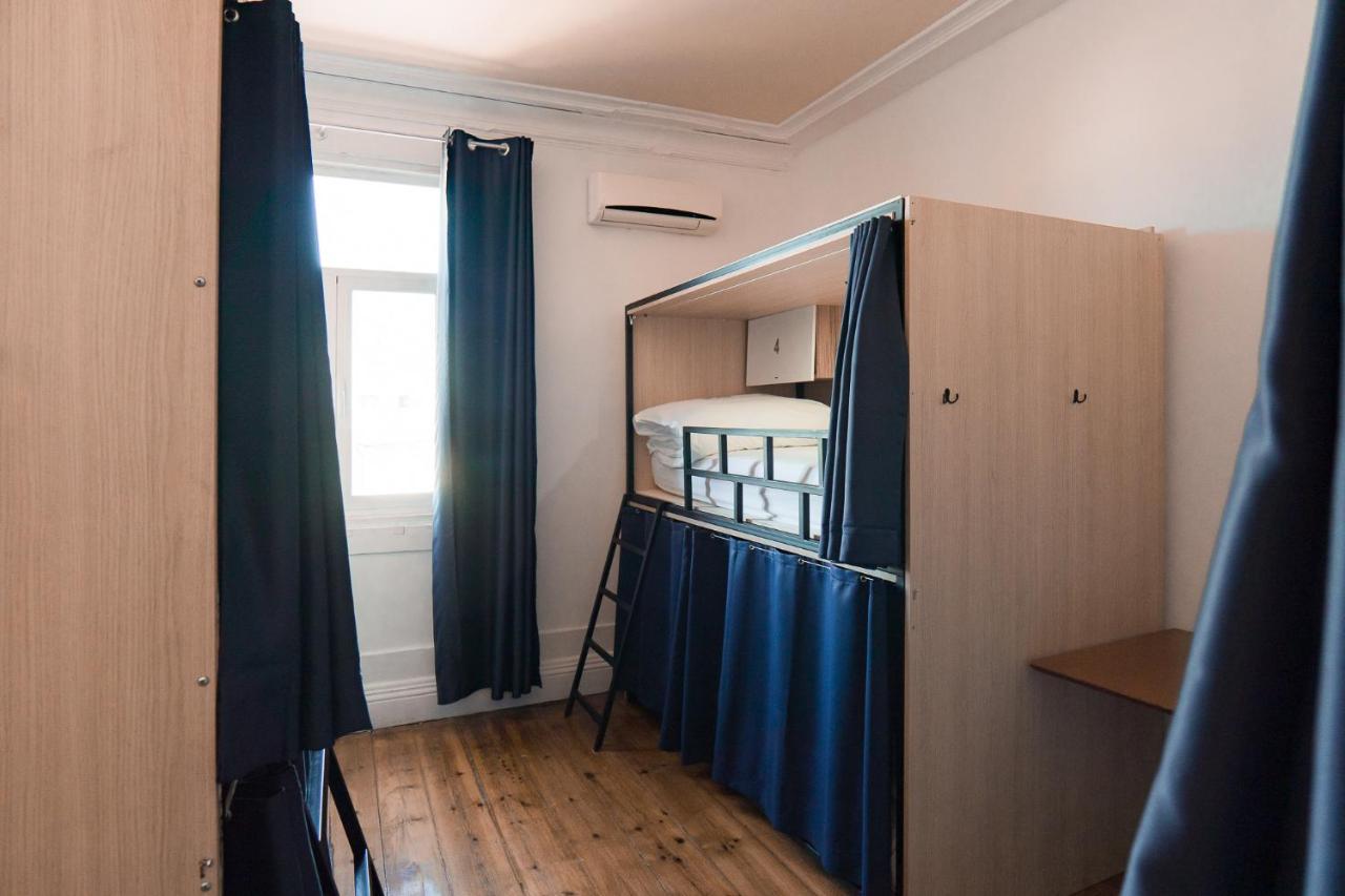 Rosalma Hostel ポルト エクステリア 写真